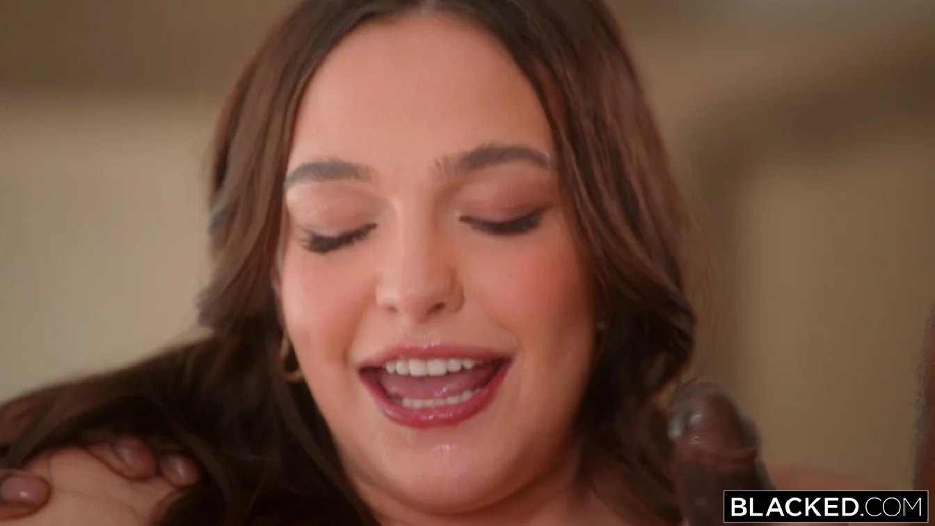 Blacked Rissa May Curvy Cutie Rissa Gets BBC Tag Teamed XXX